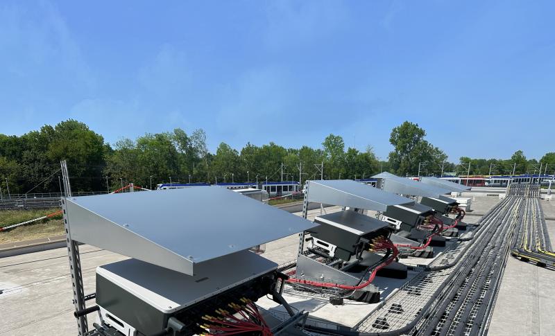 Trayco’s solar shelter bouwpakketten: monteer uw PV omvormers razendsnel!